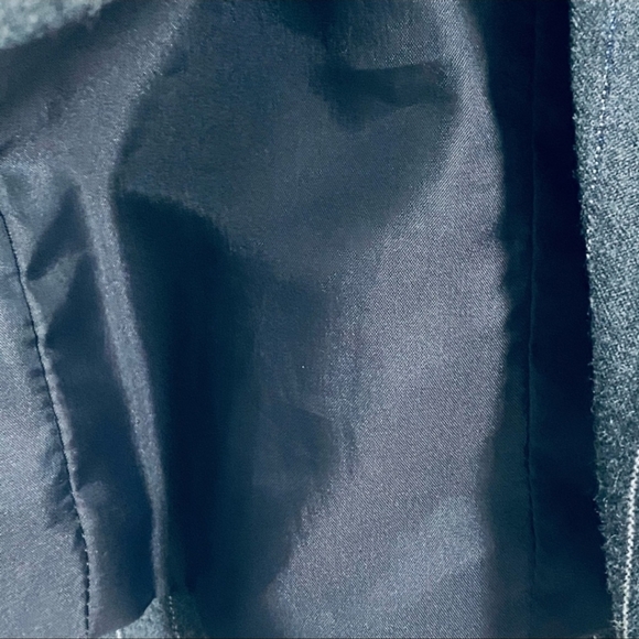 INC Gray & White Pinstripe Button Front Cropped Blazer Jacket Women Size 6 - Picture 8 of 11